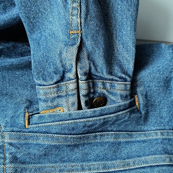 Vintage Lee Blue Denim Jacket - size Large - Picture 6 of 12